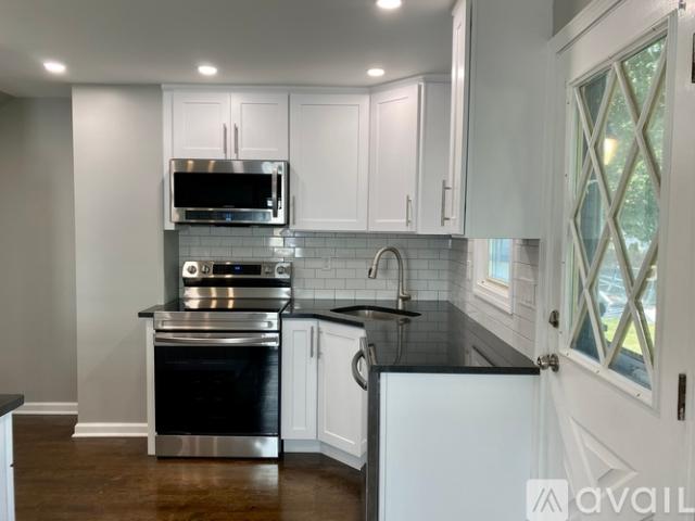 3 BR, 1 BA Apartment Earle St, Unit 41, Milford, CT 06460