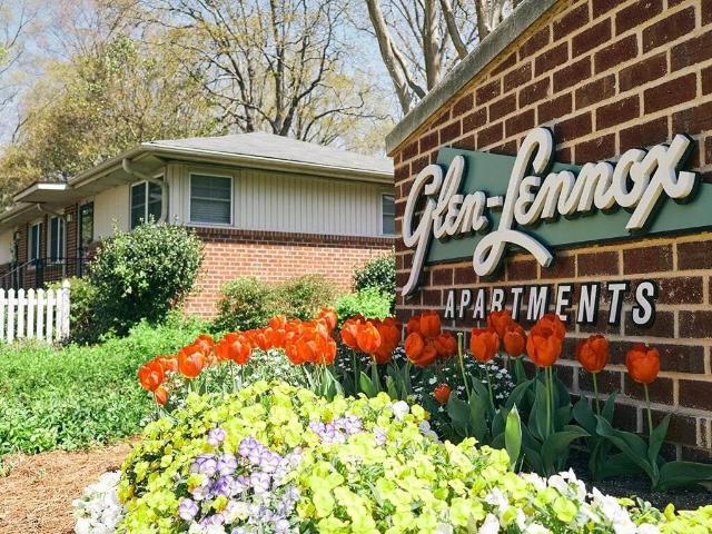 3 BR, 1 BA Apartment 140 Hamilton Road Unit H106, Chapel Hill, NC 27514