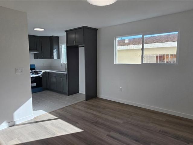 3 BR, 1 BA Apartment 1428 East 54th Street, Los Angeles, CA 90011