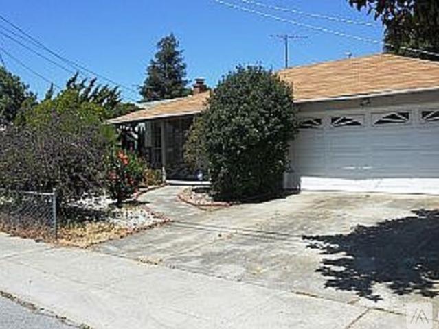 3 BR, 1 BA Apartment 14324 Hemlock Street, San Leandro, CA 94579