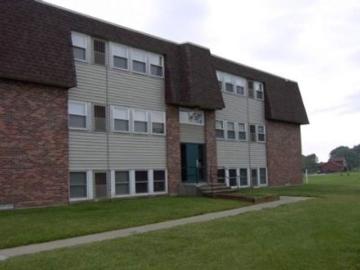 3 BR, 1 BA Apartment 145 Autumn Ridge Lane, Vincennes, IN 47591