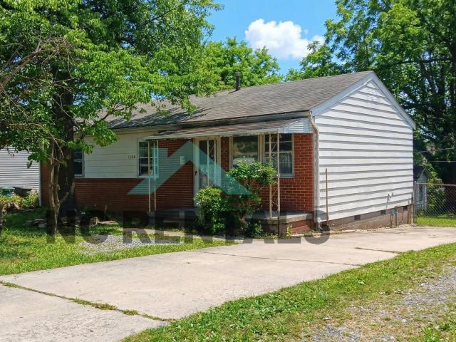 3 BR, 1 BA Apartment 1508 18th St, Greensboro, NC 27405