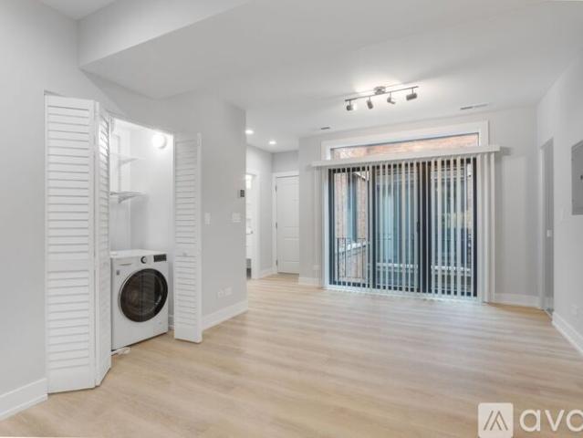3 BR, 1 BA Apartment 1558 W Juneway Terrace, Unit 1T, Chicago, IL 60626