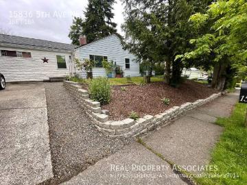 3 BR, 1 BA Apartment 15836 5th Ave NE, Shoreline, WA 98155