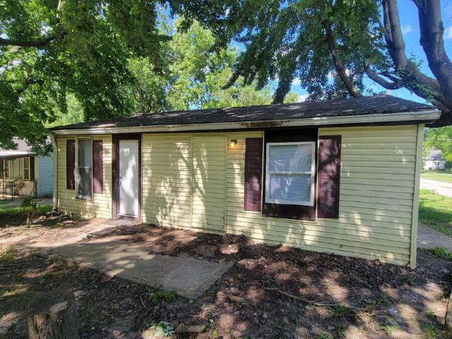 3 BR, 1 BA Apartment 1602 South Butler Avenue, Indianapolis, IN 46203