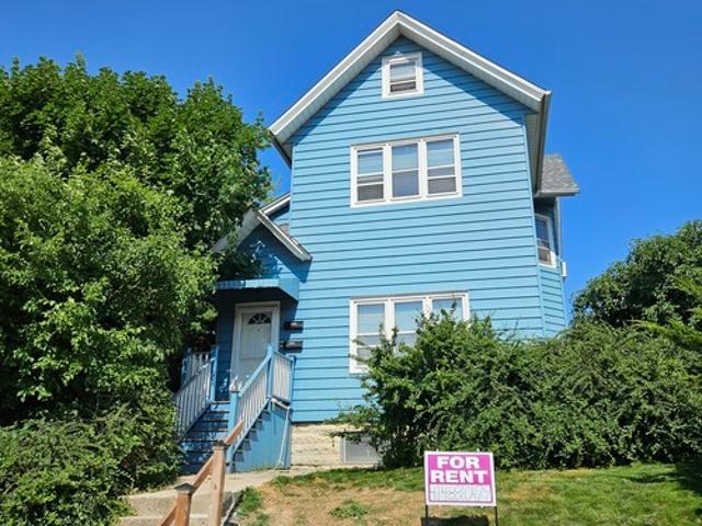 3 BR, 1 BA Apartment 1668 North Van Buren Street, Unit Upper, Milwaukee, WI 53202