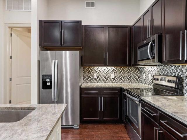 3 BR, 1 BA Apartment 1755 Crescent Plaza Drive Unit 5 2084, Houston, TX 77077