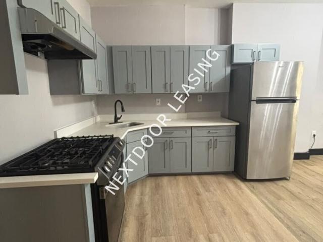 3 BR, 1 BA Apartment 17 Belmont Ave, Jersey City, NJ 07304