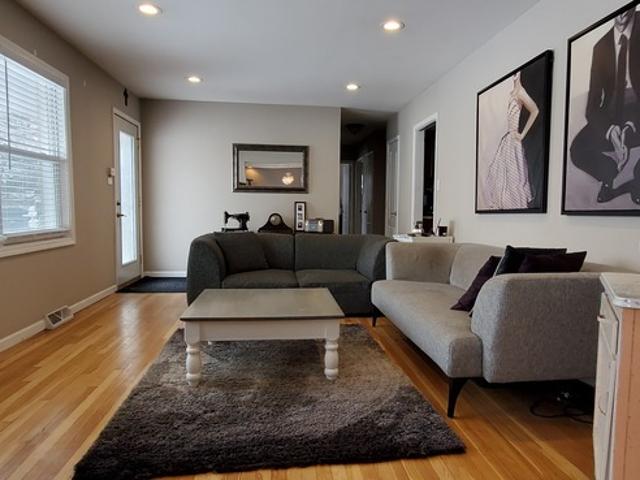 3 BR, 1 BA Apartment 17 W 269 Stillwell Road, Oakbrook Terrace, IL 60181