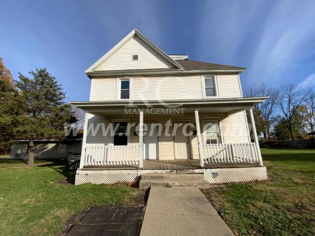 3 BR, 1 BA Apartment 17.5 Indiana, Danville, IL 61832