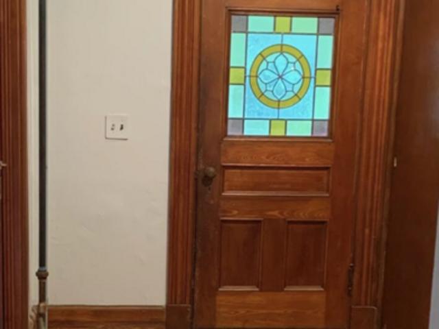 3 BR, 1 BA Apartment 183 Rose Hill Rd, Unit #1, Portland, CT 06480