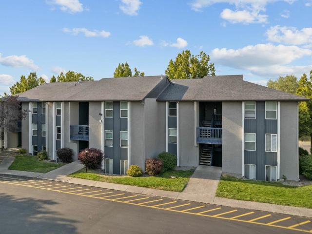 3 BR, 1 BA Apartment 1908 S. South Riverton Ave Unit 142, Spokane, WA 99207
