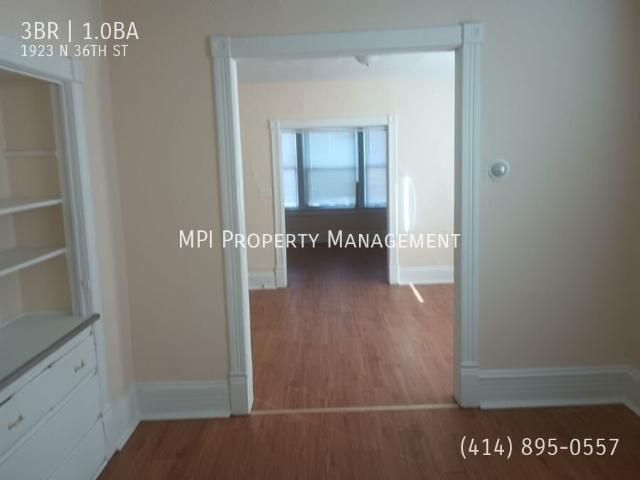 3 BR, 1 BA Apartment 1923 N 36TH ST, MILWAUKEE, WI 53208