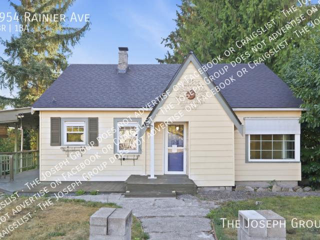 3 BR, 1 BA Apartment 1954 Rainier Ave, Bremerton, WA 98312