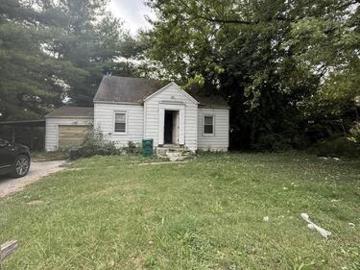 3 BR, 1 BA Apartment 1002 Upper Cahokia Rd, Sauget, IL 62206