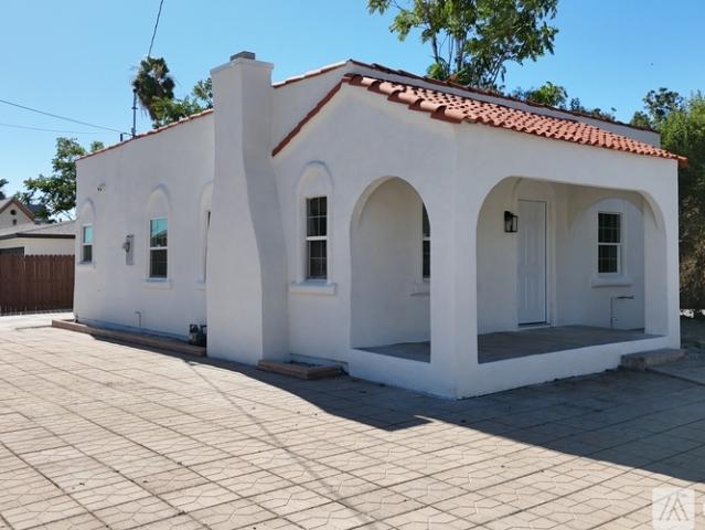 3 BR, 1 BA Apartment 1005 W 9th St, San Bernardino, CA 92411