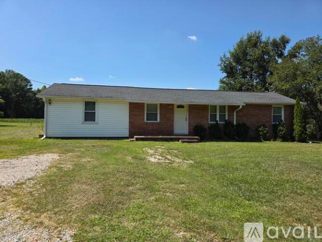 3 BR, 1 BA Apartment 10075 NC 50, Angier, NC 27501