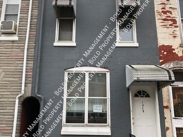 3 BR, 1 BA Apartment 1030 Muhlenberg, Reading, PA 19602