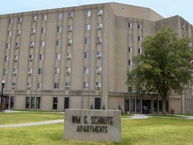 3 BR, 1 BA Apartment 1030 W Franklin Street, Evansville, IN 47711