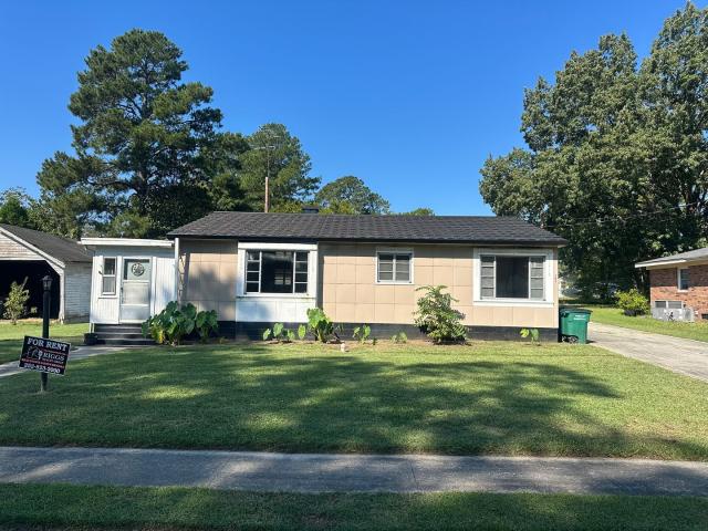 3 BR, 1 BA Apartment 104 N Hilliard St, Nashville, NC 27856