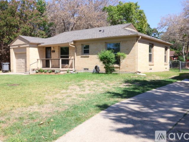 3 BR, 1 BA Apartment 10614 Fern Drive, Dallas, TX 75228