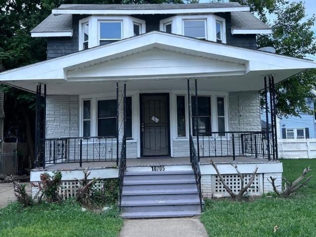 3 BR, 1 BA Apartment 10705 Greenlawn Ave, Cleveland, OH 44108