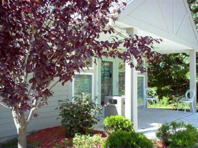 3 BR, 1 BA Apartment 10 Gorman Street, Moosup, CT 06354