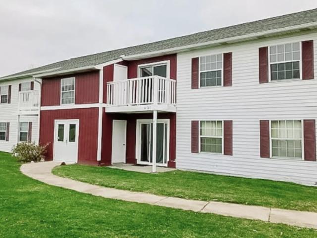 3 BR, 1 BA Apartment 10 Surrey Ln, Grabill, IN 46741