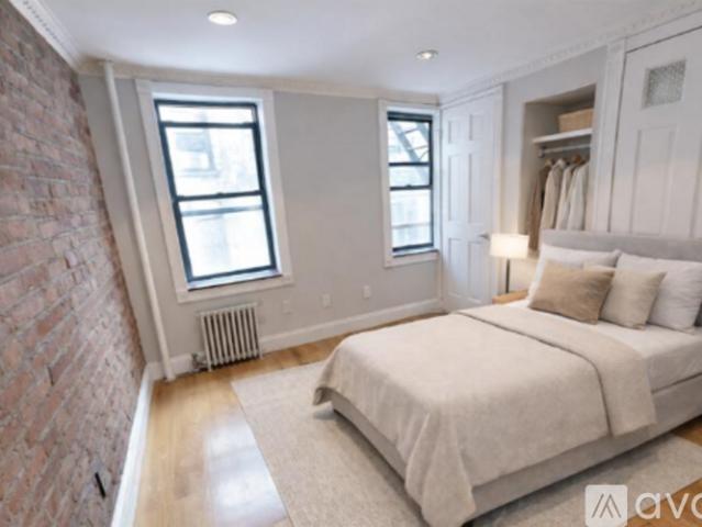 3 BR, 1 BA Apartment 113 Mulberry St, Unit 4R, New York, NY 10013