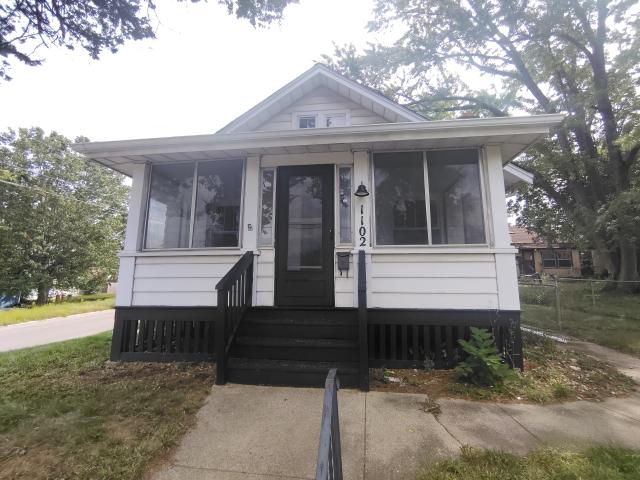 3 BR, 1 BA Apartment 1102 16th Street # 15, Rockford, IL 61104