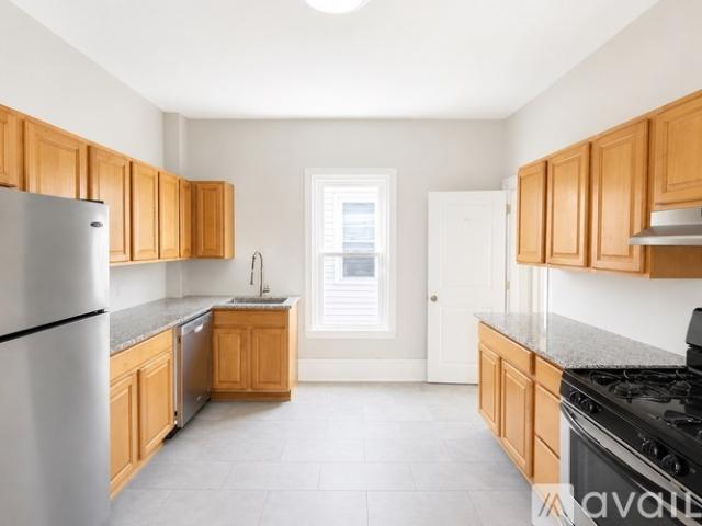 3 BR, 1 BA Apartment 115 Woodford Street, Unit Unit 2 Woodford Street, Portland, ME 04103