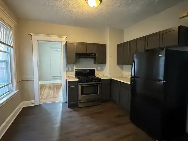 3 BR, 1 BA Apartment 119 Carmel St, New Haven, CT 06511