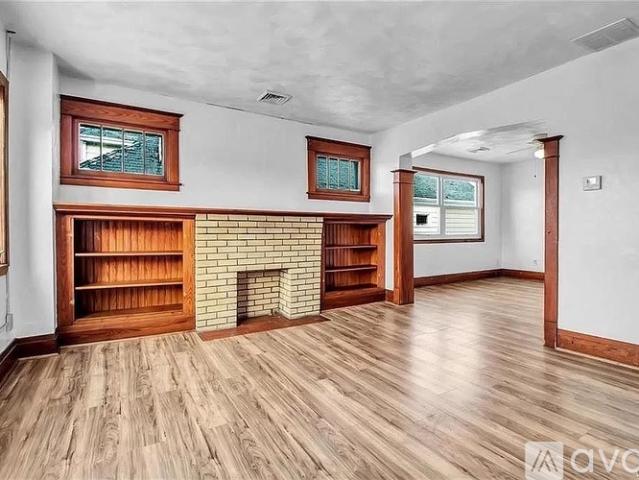 3 BR, 1 BA Apartment 119 Hedwig Ave, Unit Upper, Buffalo, NY 14211