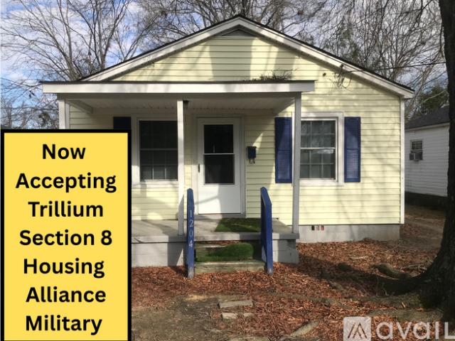 3 BR, 1 BA Apartment 1204 Desmond St, Kinston, NC 28501