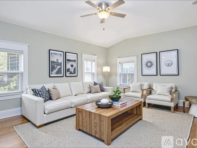 3 BR, 1 BA Apartment 1209 Pine St, Unit 2, Muskegon, MI 49442