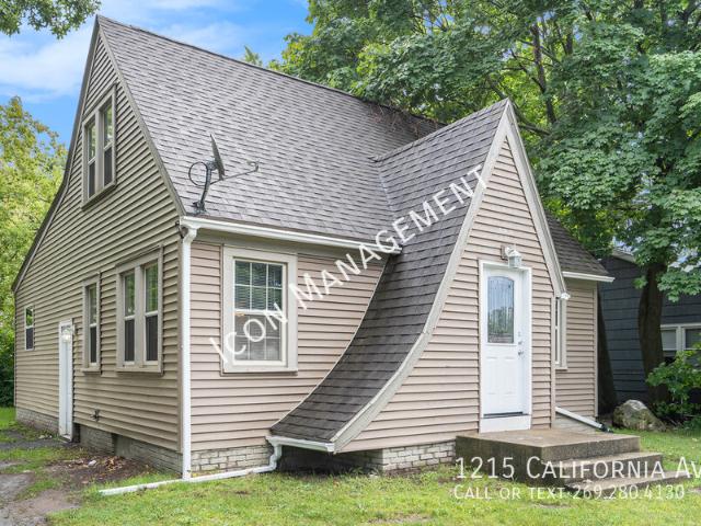 3 BR, 1 BA Apartment 1215 California Ave, Kalamazoo, MI 49006