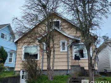 3 BR, 1 BA Apartment 1222 9th St, Bremerton, WA 98337