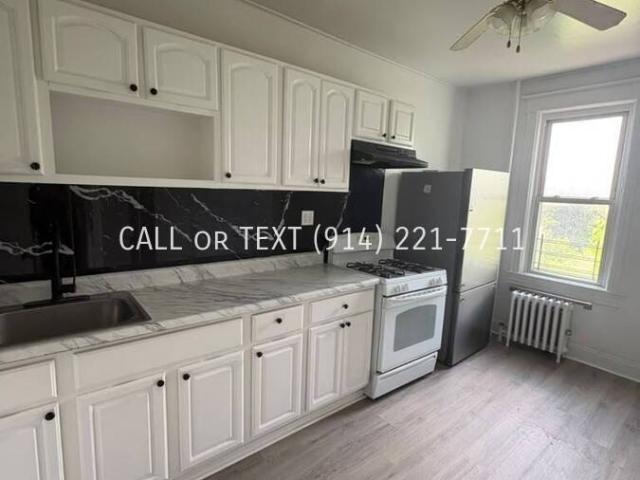 3 BR, 1 BA Apartment 127 Stanley Ave, Yonkers, NY 10701