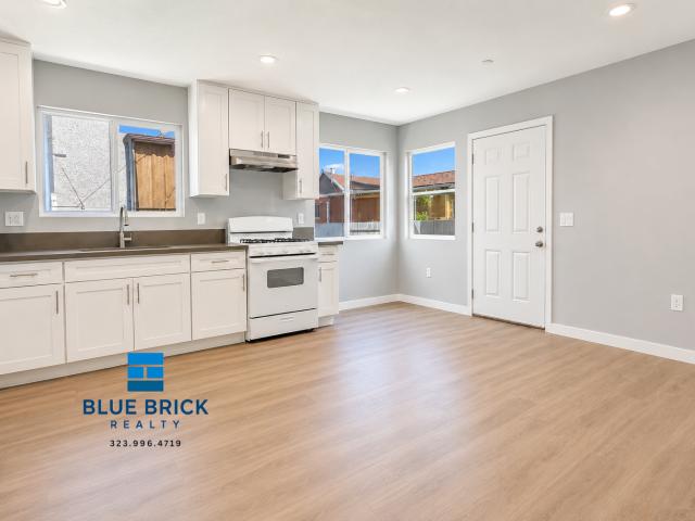 3 BR, 1 BA Apartment 1242 W 93rd St, Los Angeles, CA 90044