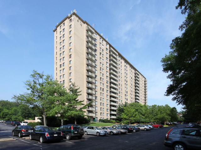 3 BR, 1 BA Apartment 12630 Veirs Mill Rd Unit 612301, Rockville, MD 20853