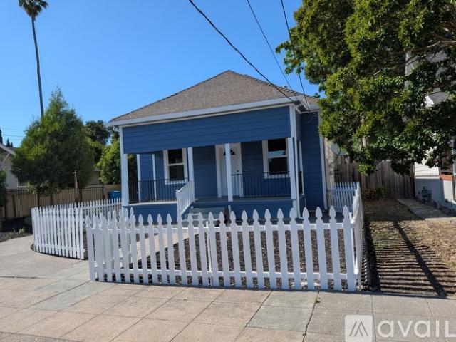 3 BR, 1 BA Apartment 133 10th Street, Santa Rosa, CA 95401