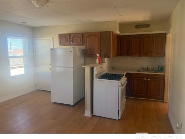 3 BR, 1 BA Apartment 136 Lonsdale Street, Unit 2w, Fall River, MA 02721