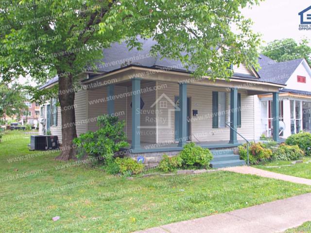 3 BR, 1 BA Apartment 2402 E 14th St, Chattanooga, TN 37404