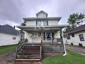 3 BR, 1 BA Apartment 2403 2 Main, Danville, IL 61832