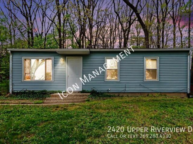 3 BR, 1 BA Apartment 2420 Upper Riverview Dr Kalamazoo, MI 49004