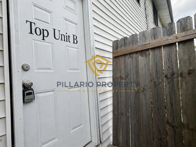 3 BR, 1 BA Apartment 2422 Coyner Ave Indianapolis, IN 46218