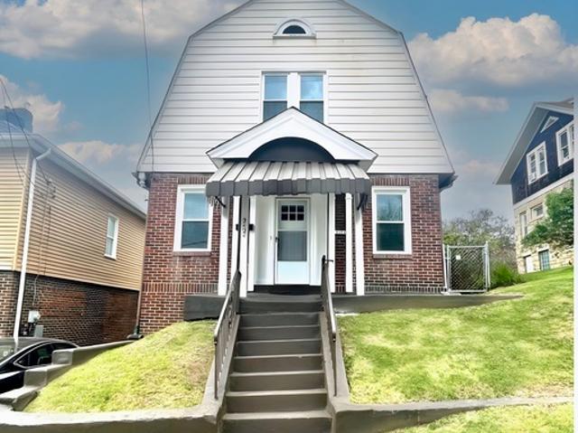 3 BR, 1 BA Apartment 2424 Vodeli Street, Pittsburgh, PA 15216