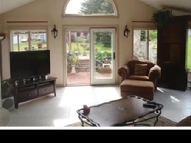 3 BR, 1 BA Apartment 245 Dwelly St, Fall River, MA 02724