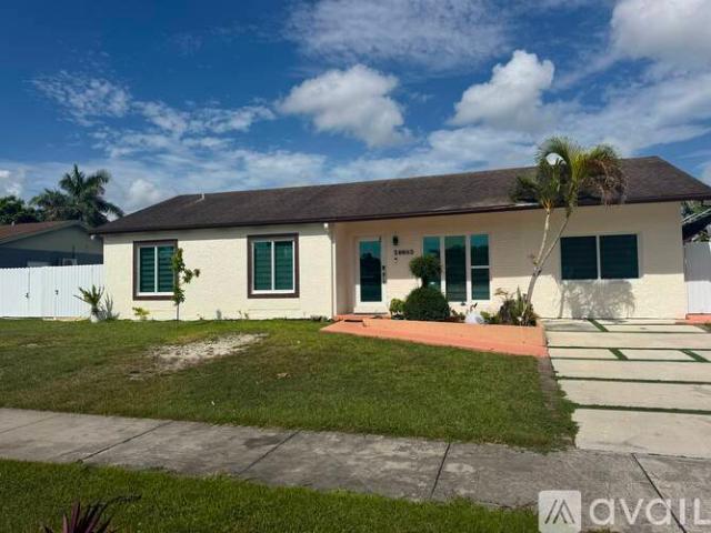 3 BR, 1 BA Apartment 26602 SW 125th Ct, Homestead, FL 33032