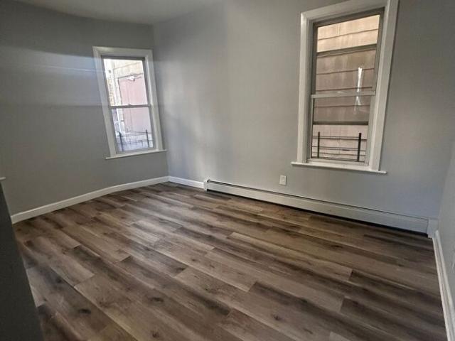 3 BR, 1 BA Apartment 268 Woodworth Ave, Yonkers, NY 10701